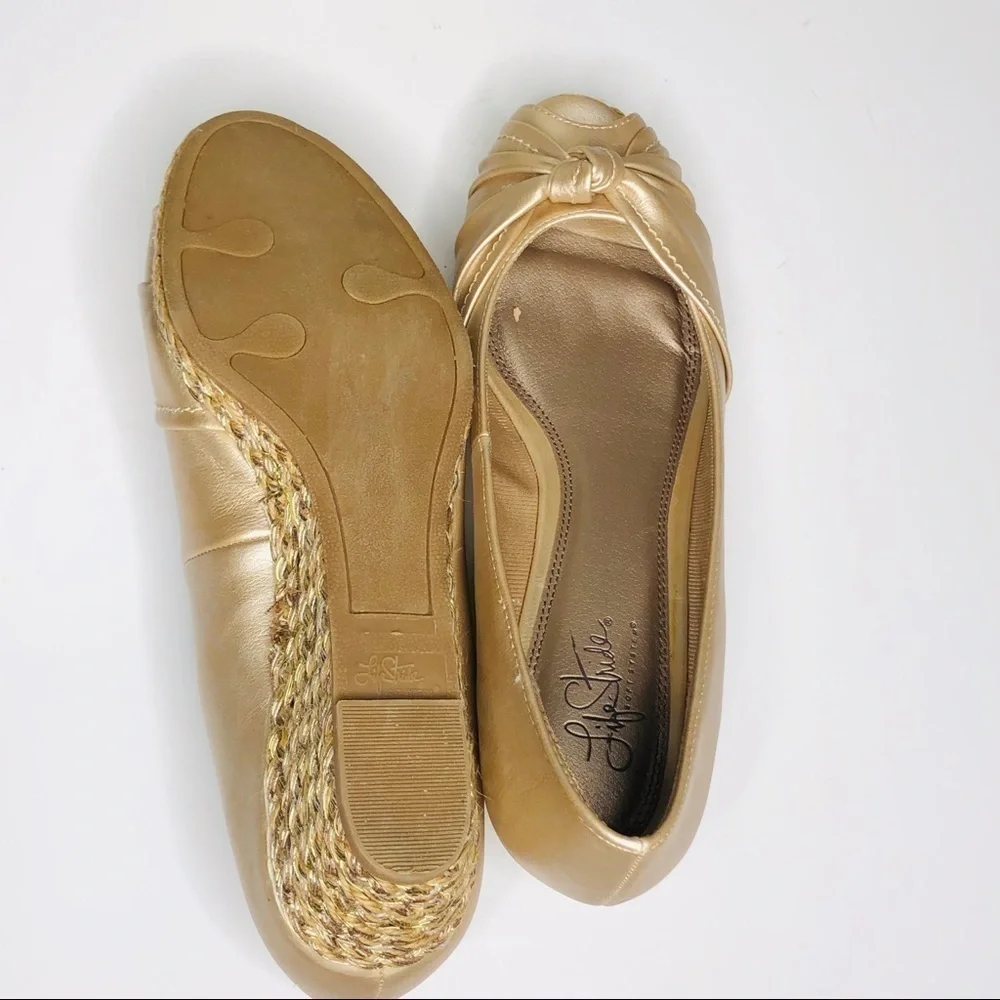 LIFE STRIDE Latrosse Espadrille. Size 9.5